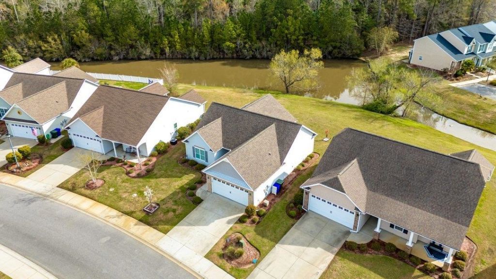 1345 Midtown Village Dr. Photo 37