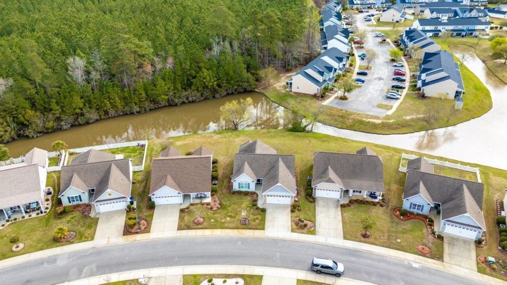 1345 Midtown Village Dr. Photo 39