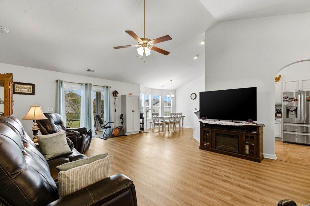 1345 Midtown Village Dr. Photo 4