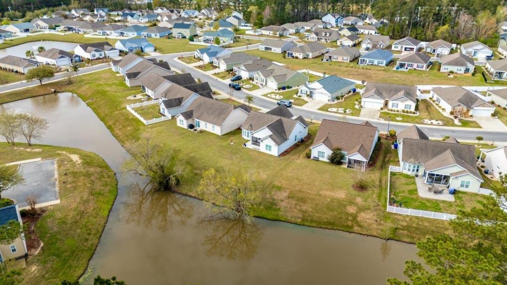 1345 Midtown Village Dr. Photo 42