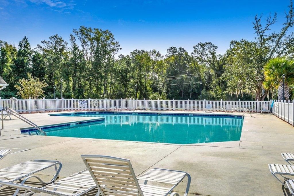 1345 Midtown Village Dr. Photo 46