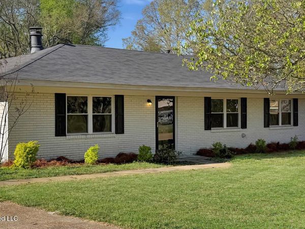 2389 Napoleon Avenue, Pearl, MS 39208