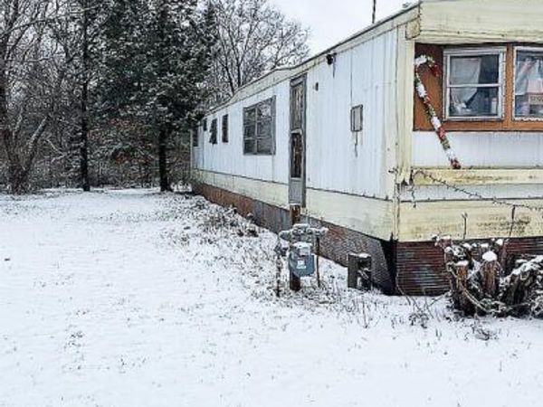 1055 W Main Street, Mecosta, MI 49332