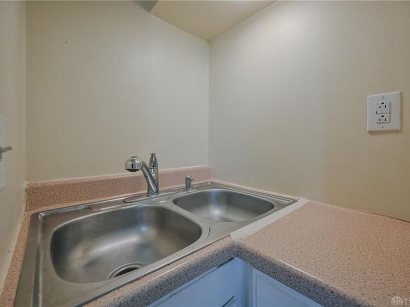 2629 Berger Avenue, Springfield, OH 45503 Photo 8