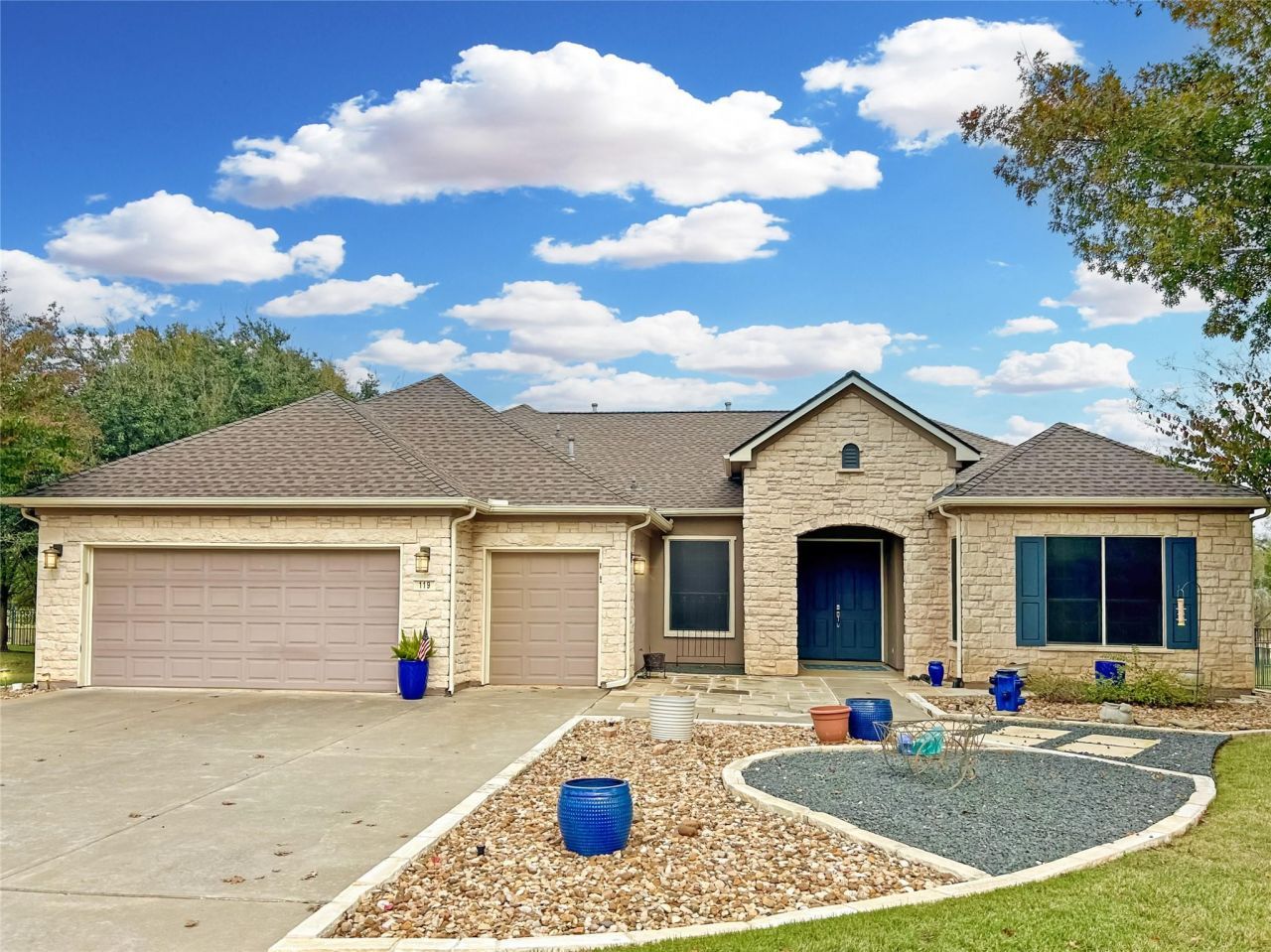 119 Durango Trl, Georgetown, TX 78633 Main Photo