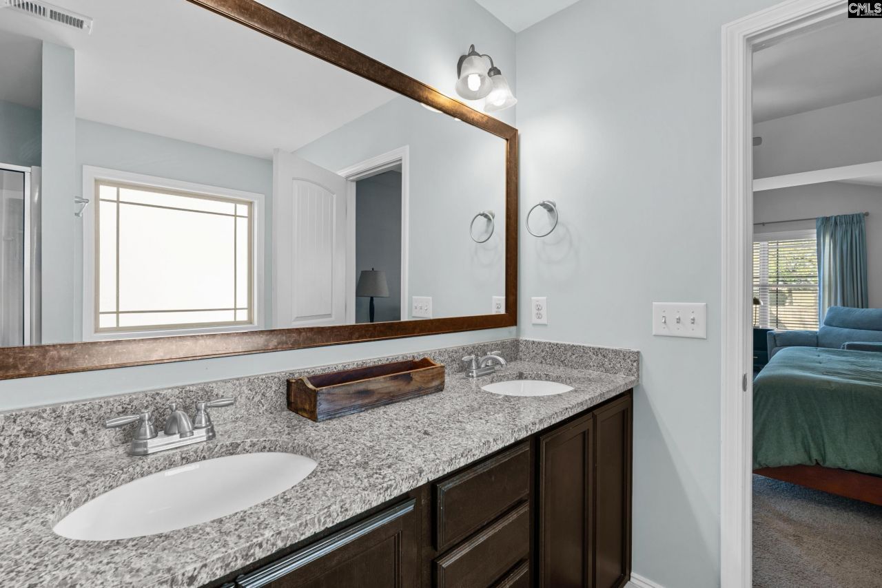 431 Tufton Court Photo 24