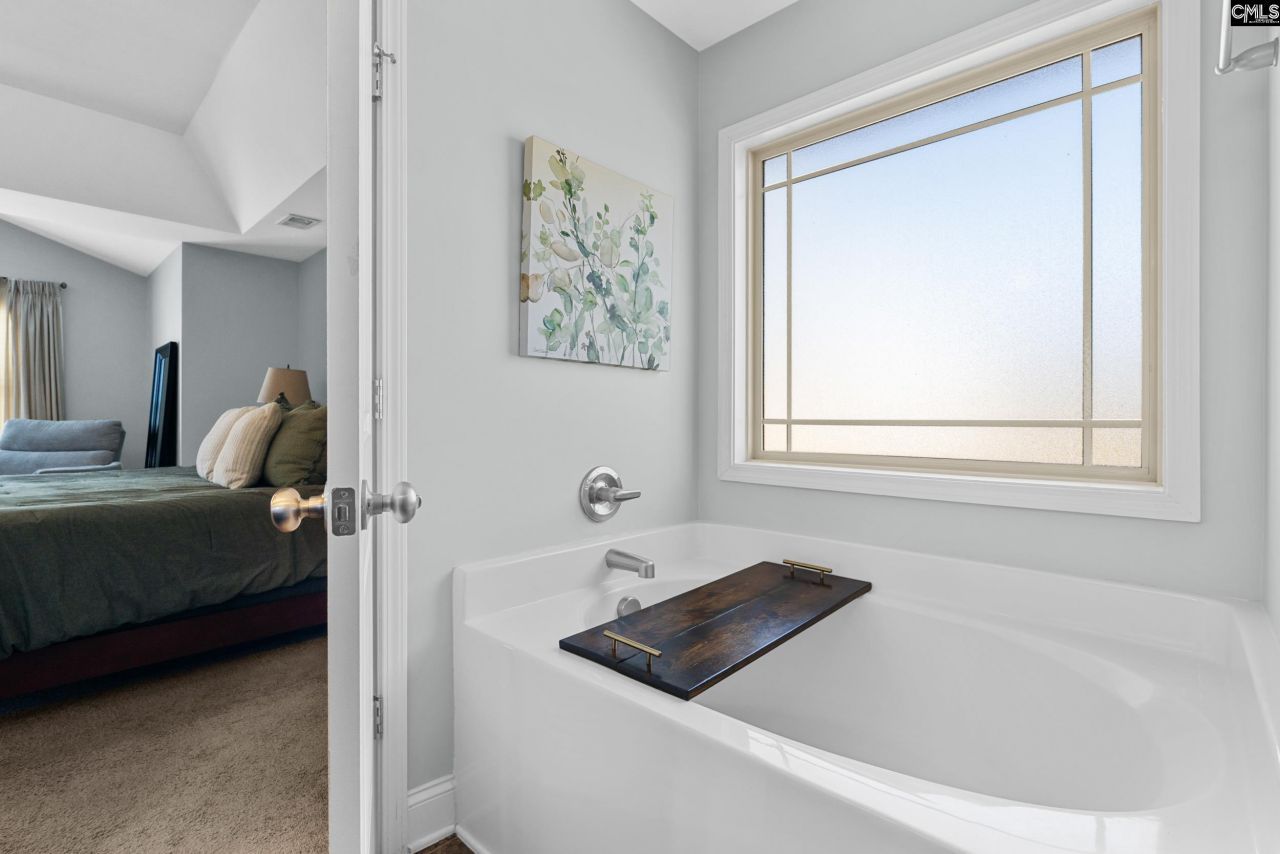 431 Tufton Court Photo 25