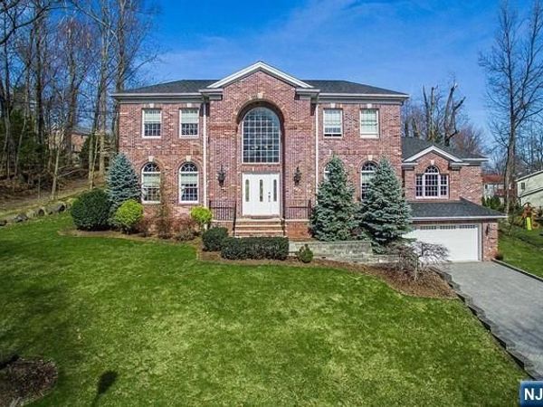 57 Merrifield Way, CRESSKILL, NJ 07626