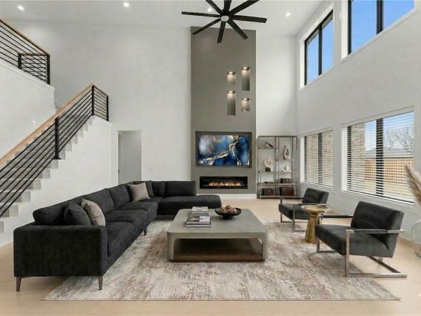 4420 S 88th Street, Bentonville, AR 72713