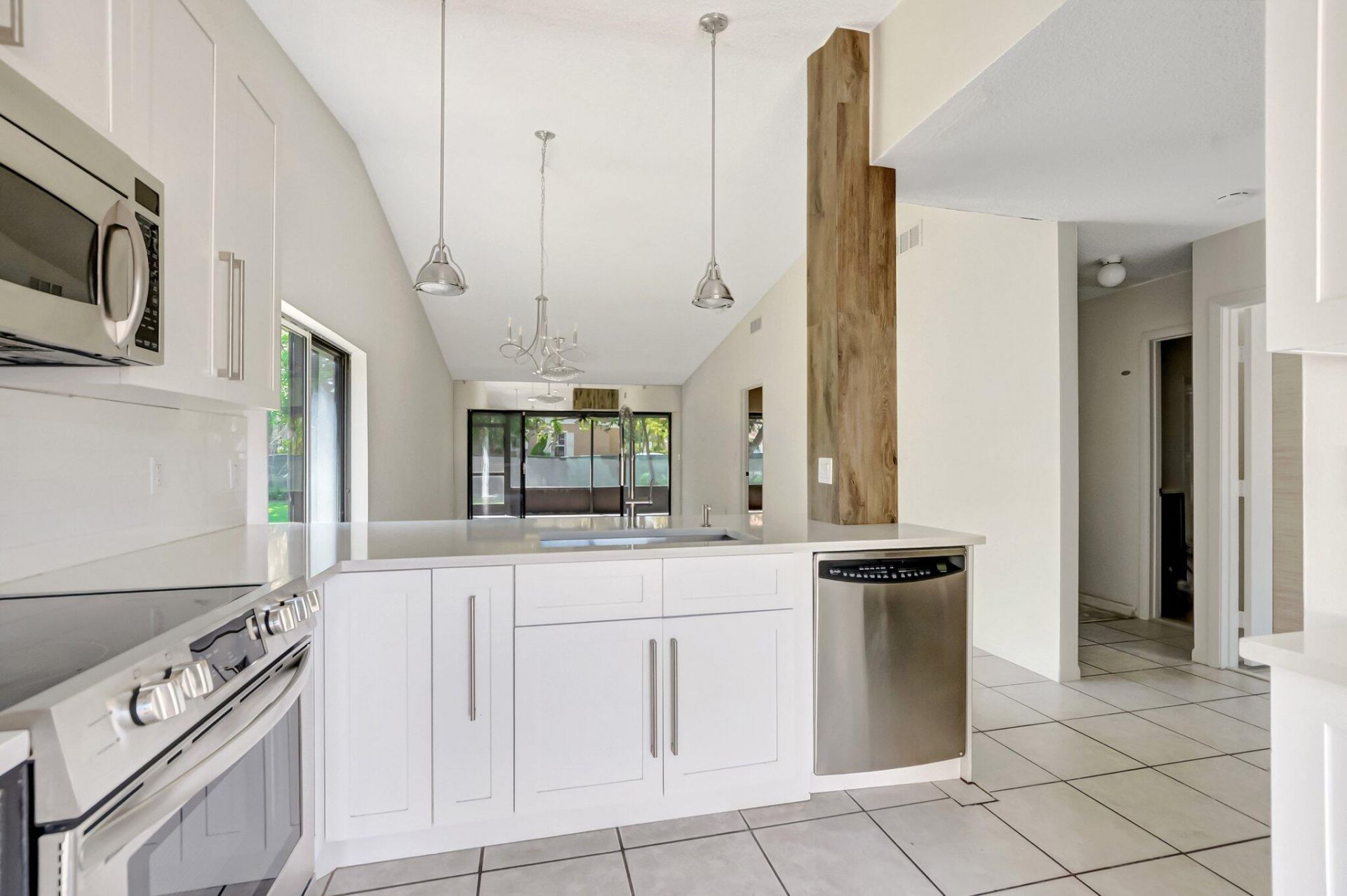 10323 W Boca Bnd W W, Unit K1, Boca Raton, FL 33428 Photo