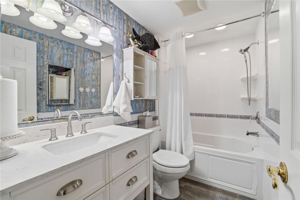 5151 Highway A1a Highway, Unit 211, Indian River Shores, FL 32963 Photo