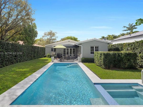 1729 Lenox Ave, Miami Beach, FL 33139