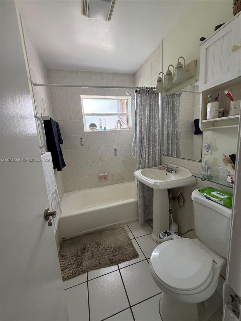 1550 NE 9th Ct , Homestead, FL 33033 Photo