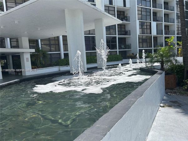 400 Leslie Dr, Unit 308, Hallandale Beach, FL 33009