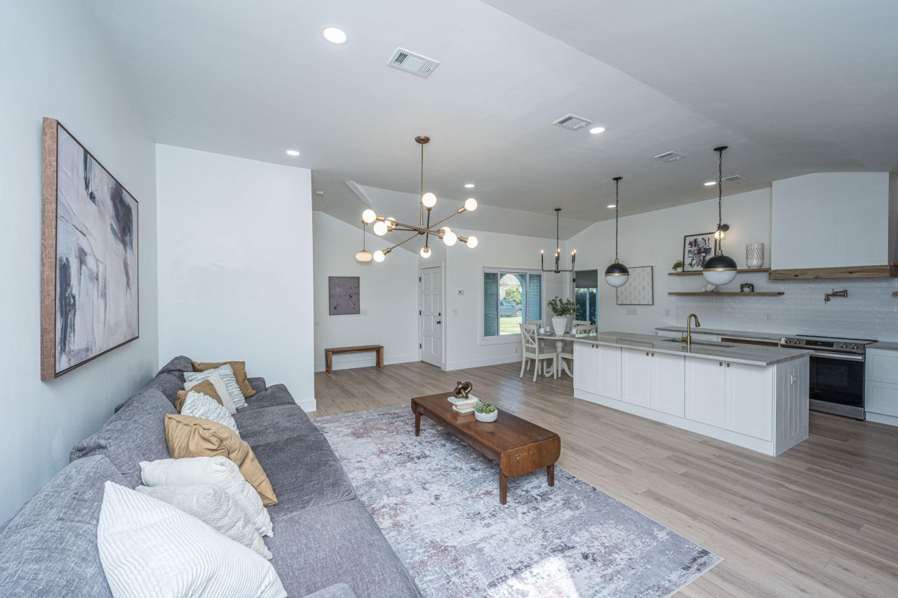 5819 Saint Angela Drive Photo 17