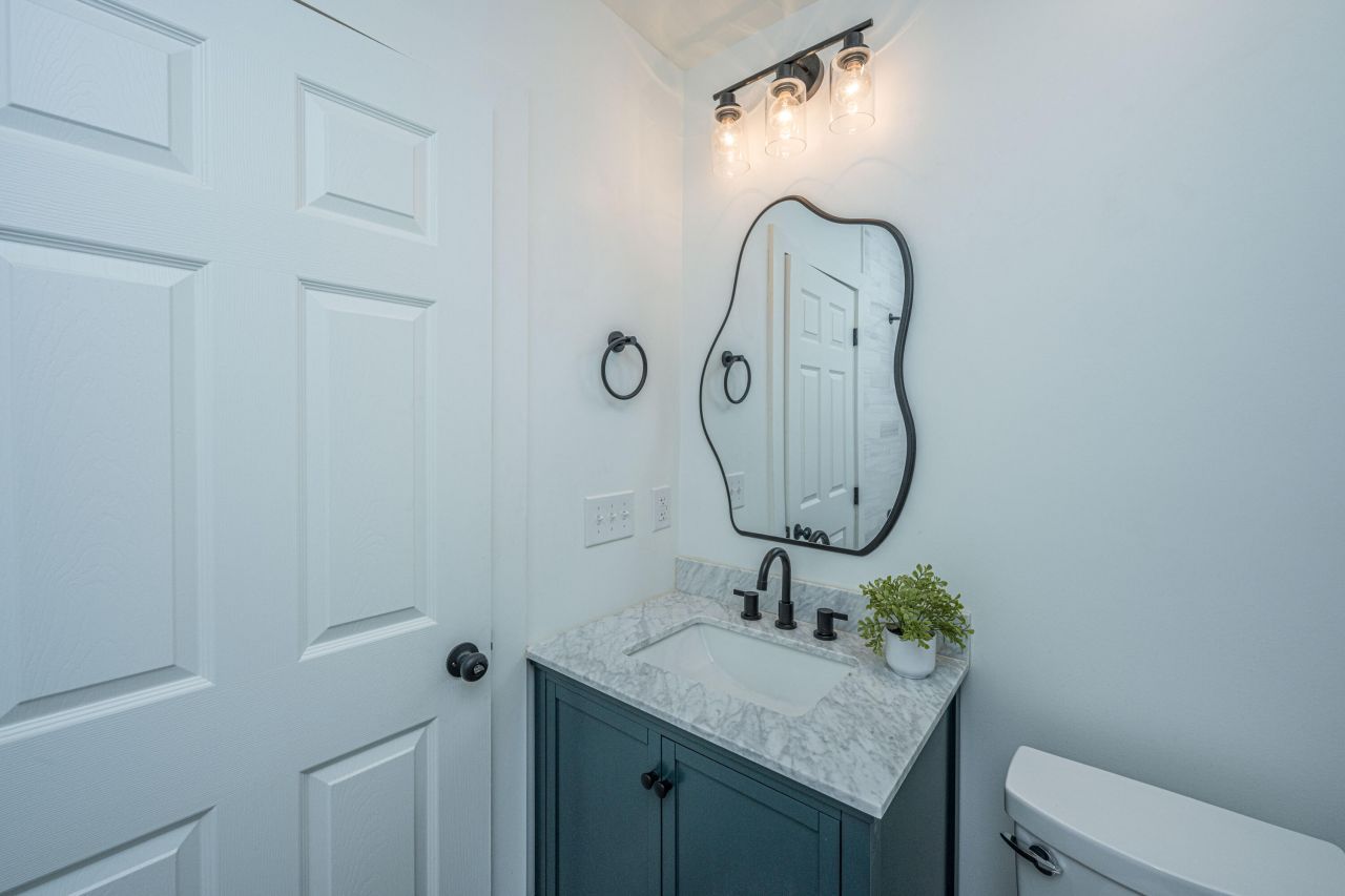 5819 Saint Angela Drive Photo 25