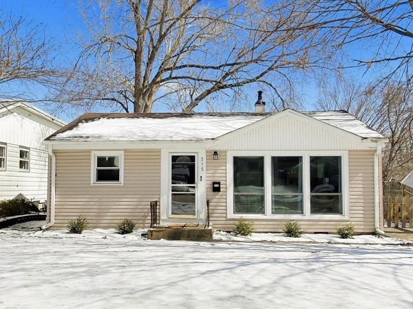 315 S Morgan Avenue , Wheaton, IL 60187