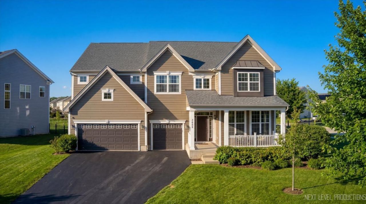 3658 Thornhill Drive, Elgin, IL 60124 Main Photo