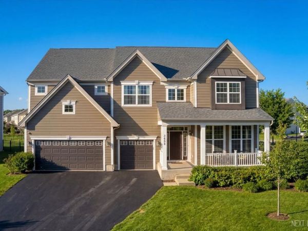 3658 Thornhill Drive, Elgin, IL 60124