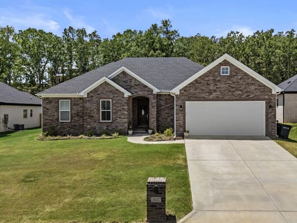 9033 Wooddale Drive, Sherwood, AR 72120