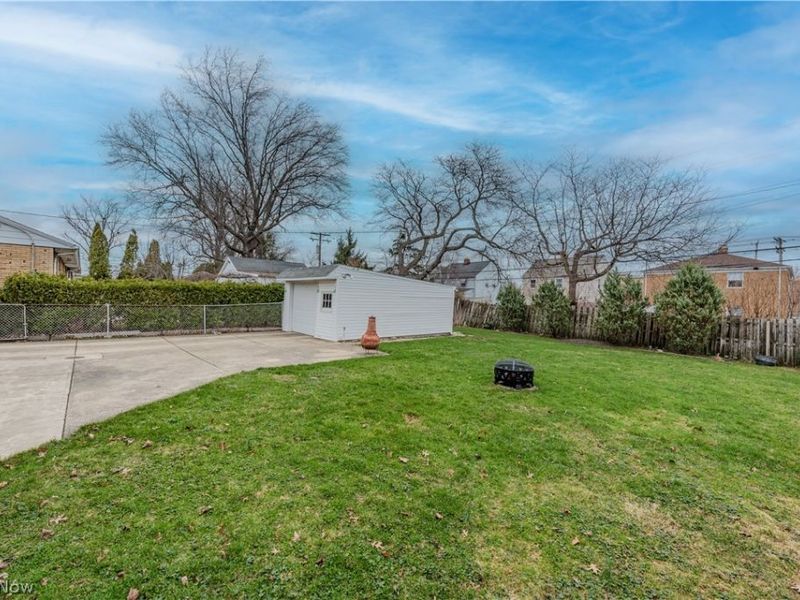 3605 Glenbar Drive, Fairview Park, OH 44126 Photo 21