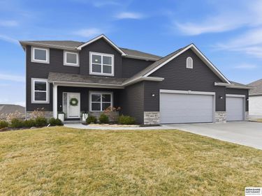 20915 Fowler Avenue, Elkhorn, NE 68022