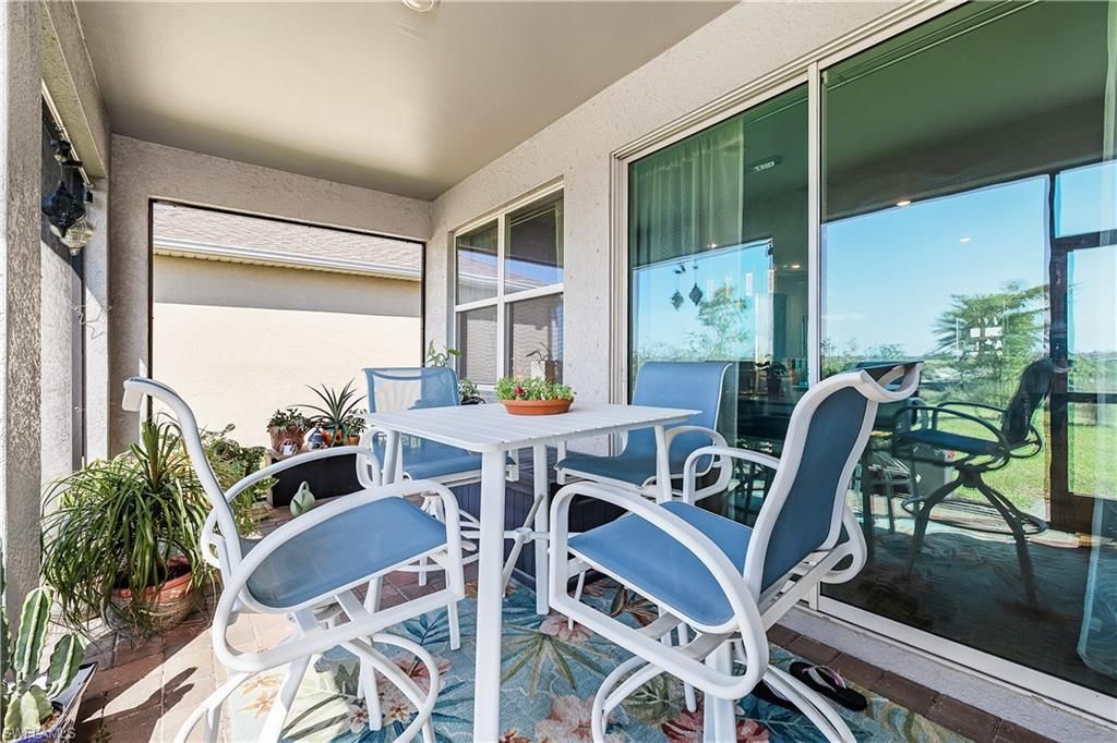 316 Spring Hill Lake Loop , Cape Coral, FL 33993 Photo