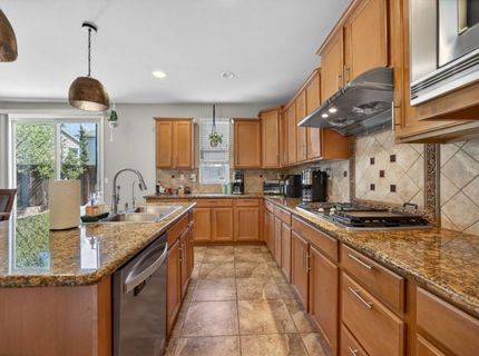 9765 Caneria Way, Elk Grove, CA 95757 Photo