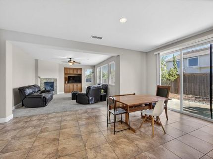 9765 Caneria Way, Elk Grove, CA 95757 Photo