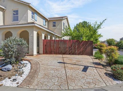 9765 Caneria Way, Elk Grove, CA 95757 Photo