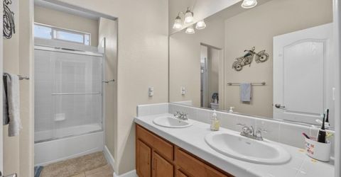 9765 Caneria Way, Elk Grove, CA 95757 Photo