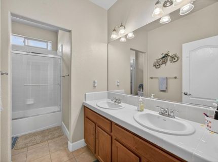 9765 Caneria Way, Elk Grove, CA 95757 Photo