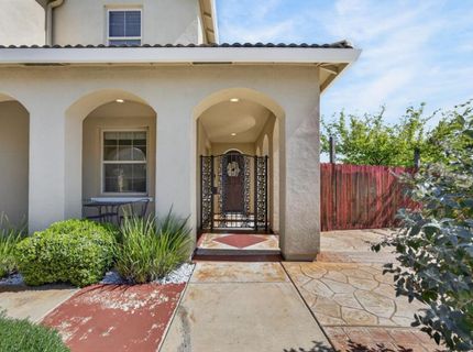 9765 Caneria Way, Elk Grove, CA 95757 Photo