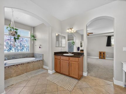 9765 Caneria Way, Elk Grove, CA 95757 Photo