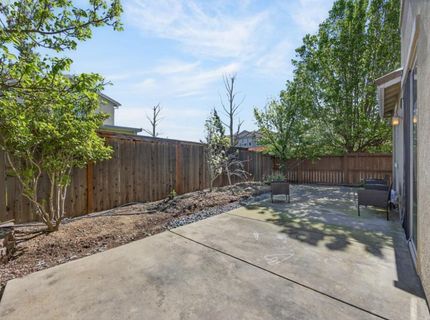 9765 Caneria Way, Elk Grove, CA 95757 Photo