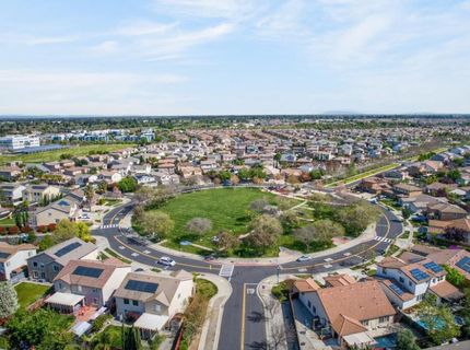 9765 Caneria Way, Elk Grove, CA 95757 Photo