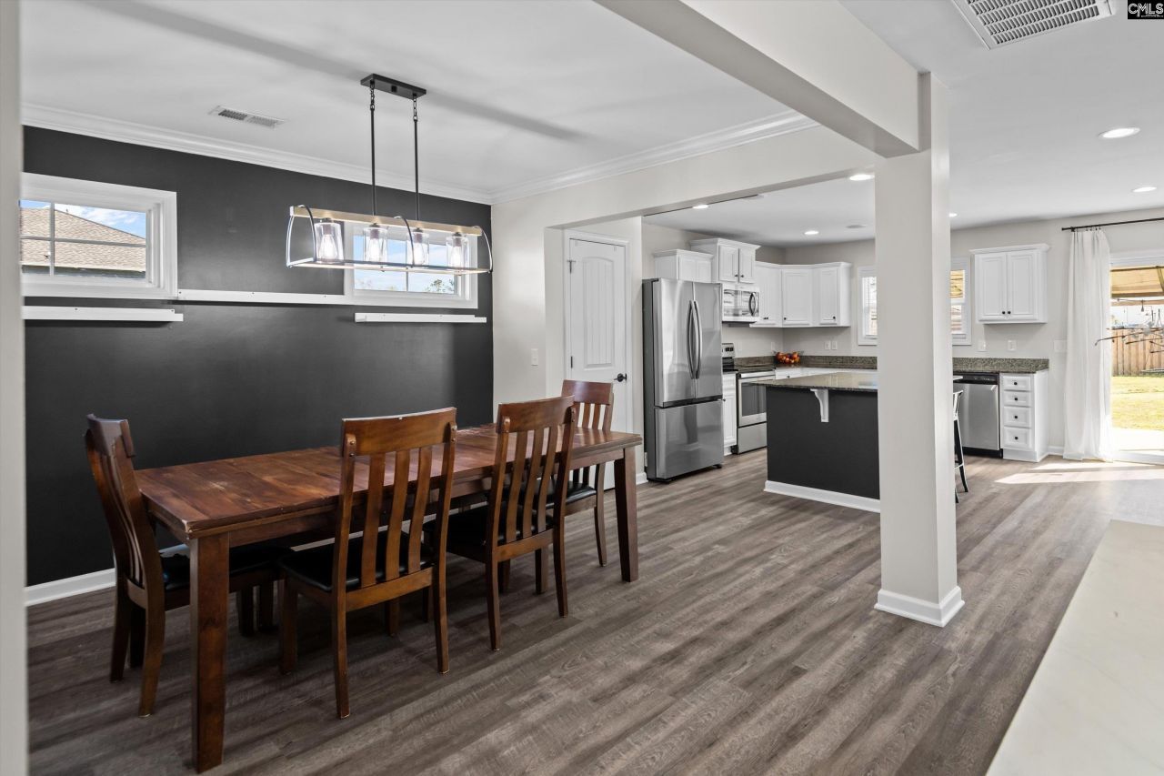 38 Regal Drive  Photo 13