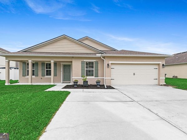 135 Walnut Way, Kingsland, GA 31548