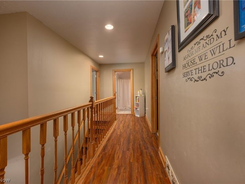 806 Forrest Ridge Drive, Dover, OH 44622 Photo 21