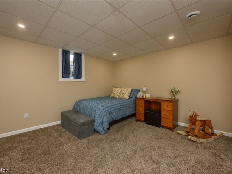 806 Forrest Ridge Drive, Dover, OH 44622 Photo 34