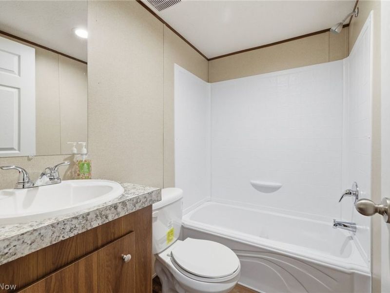 2201 Marion Melmore Road, Bucyrus, OH 44820 Photo 10