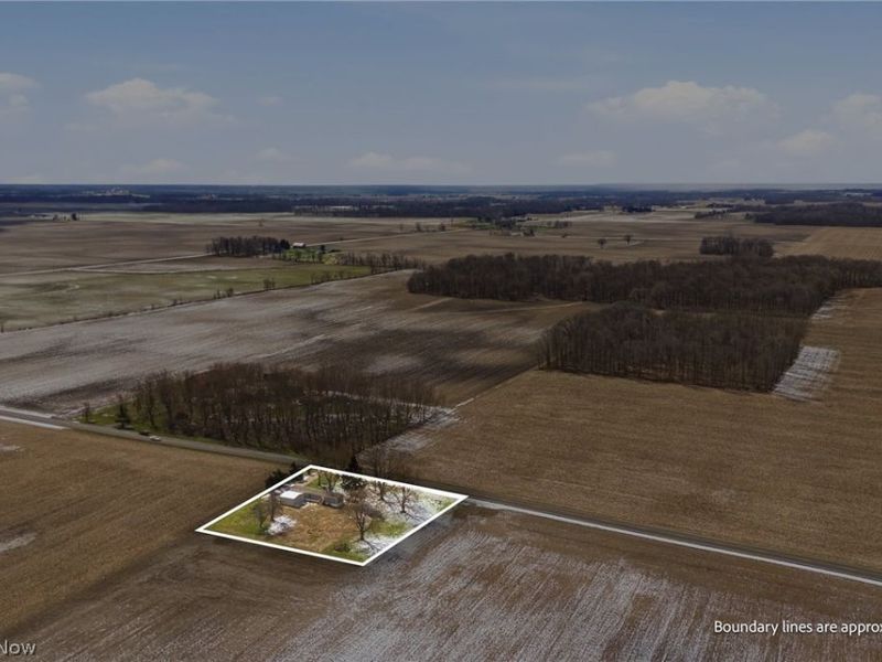 2201 Marion Melmore Road, Bucyrus, OH 44820 Photo 18