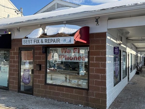 569 Main St, Unit 2, Barnstable, MA 02601