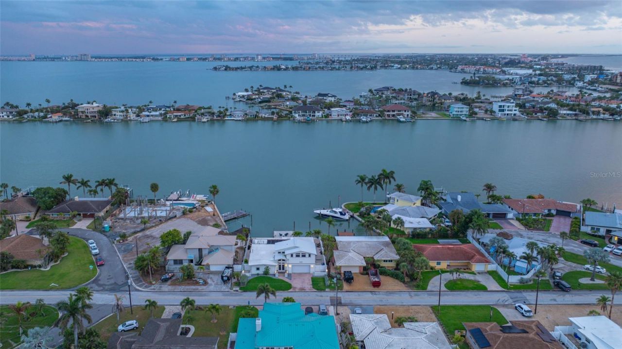540 59th Avenue, Saint Pete Beach, FL 33706 Photo
