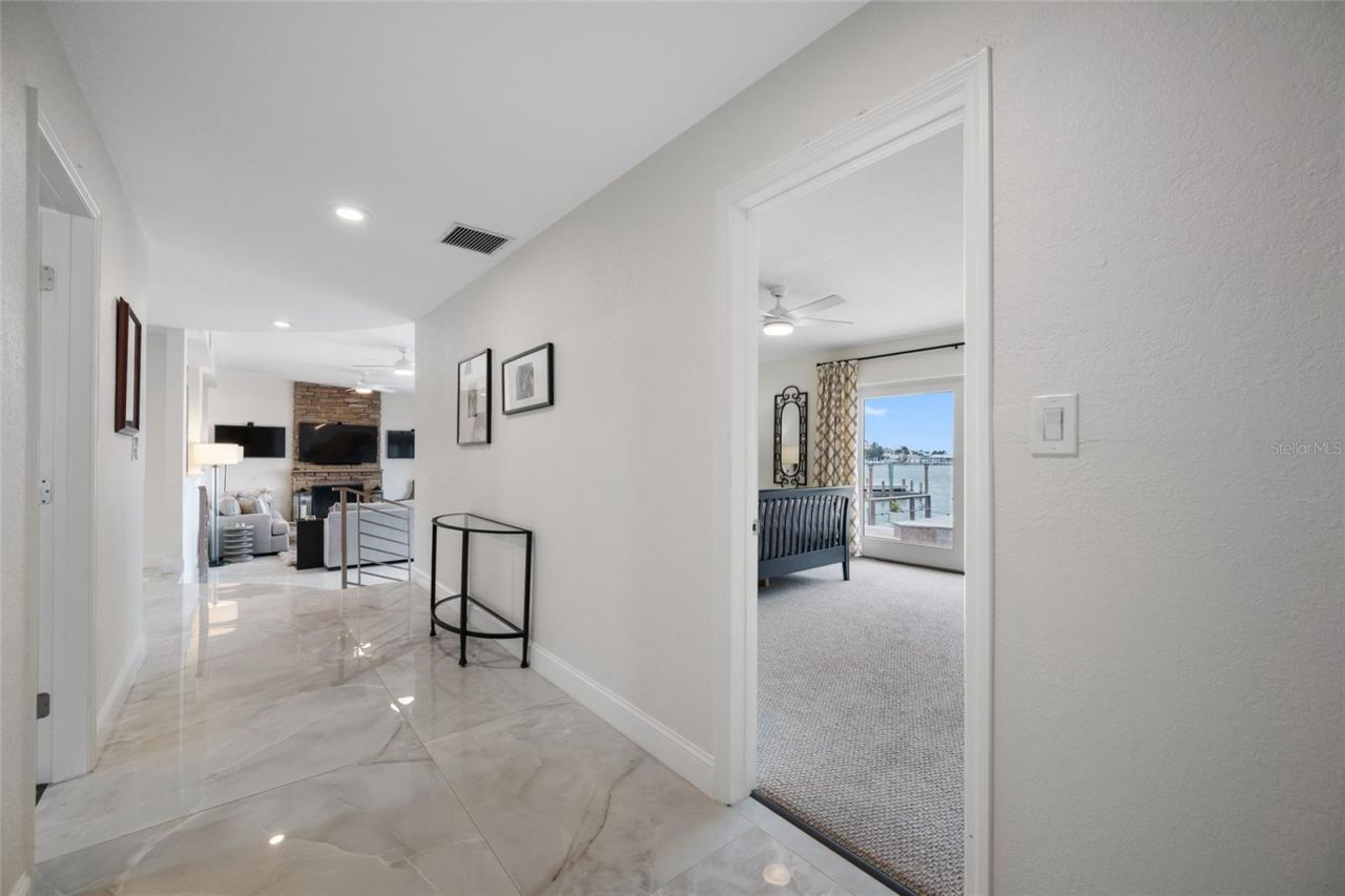 540 59th Avenue, Saint Pete Beach, FL 33706 Photo