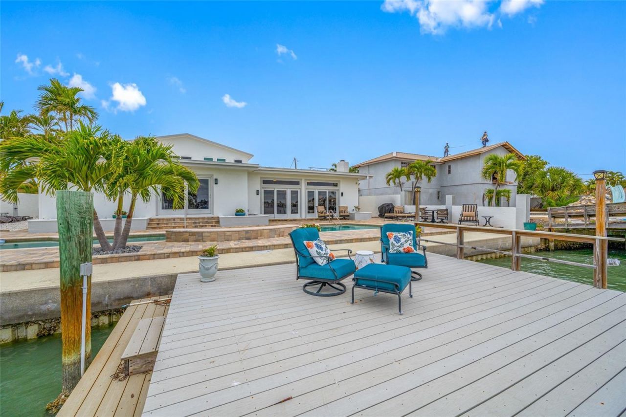 540 59th Avenue, Saint Pete Beach, FL 33706 Photo