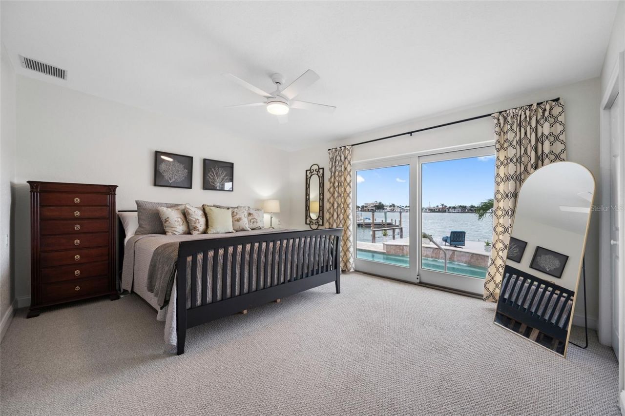 540 59th Avenue, Saint Pete Beach, FL 33706 Photo