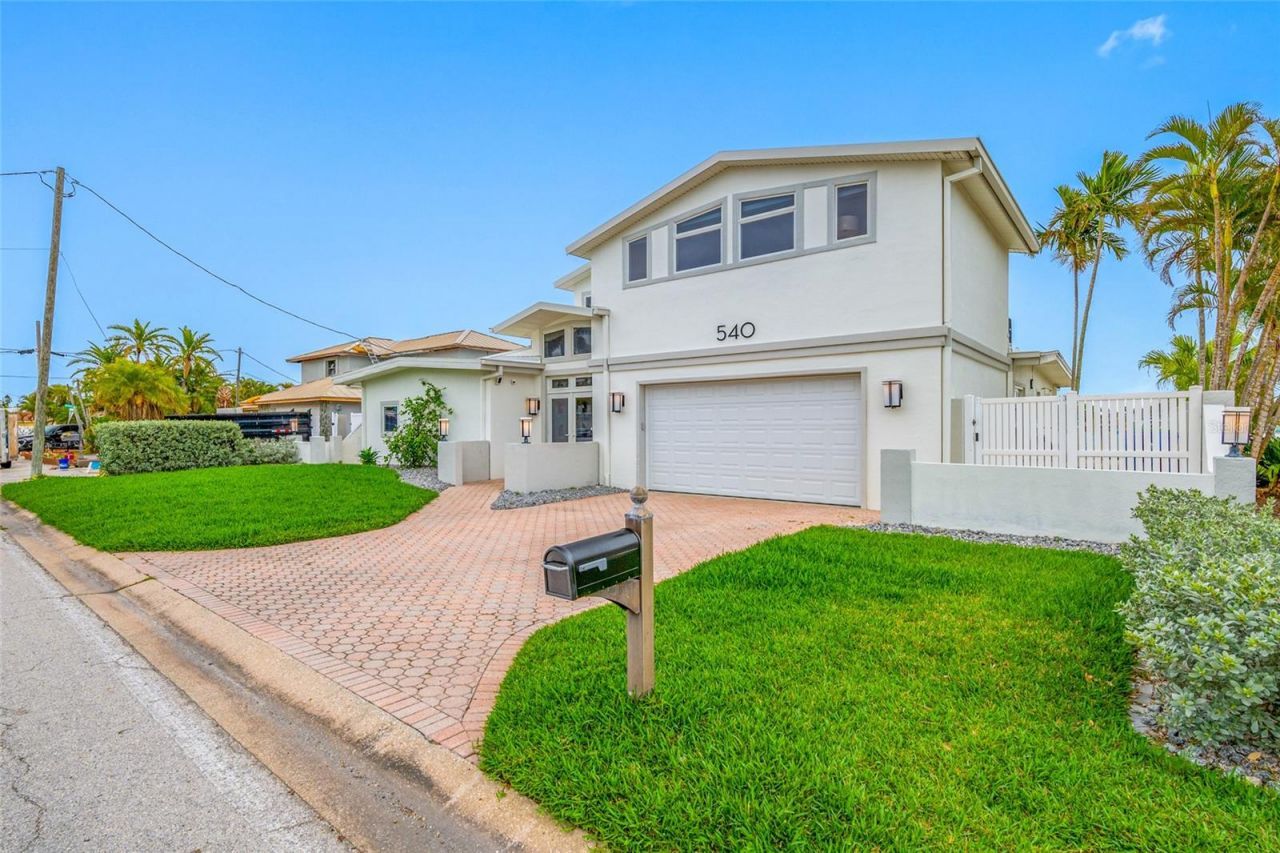540 59th Avenue, Saint Pete Beach, FL 33706 Photo