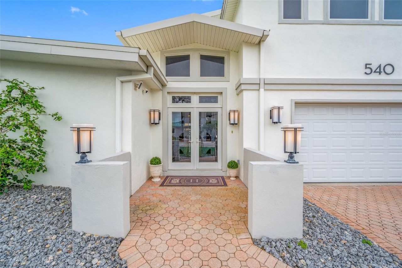 540 59th Avenue, Saint Pete Beach, FL 33706 Photo