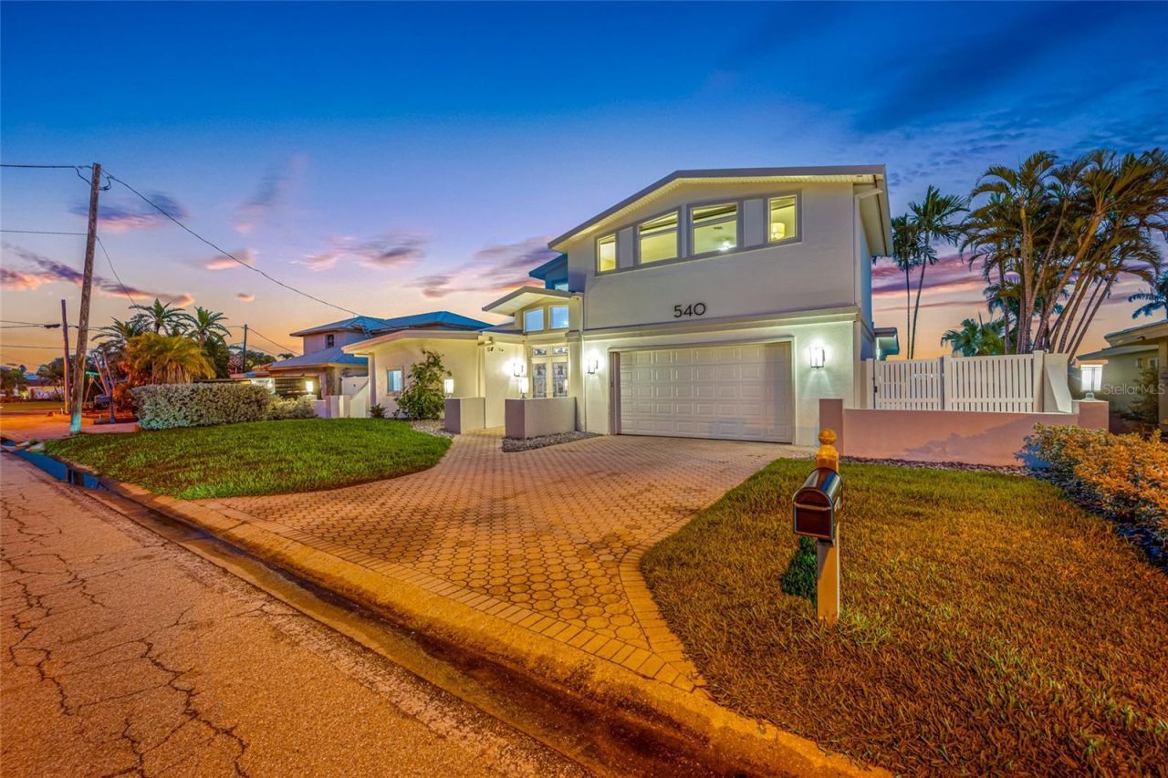 540 59th Avenue, Saint Pete Beach, FL 33706 Photo